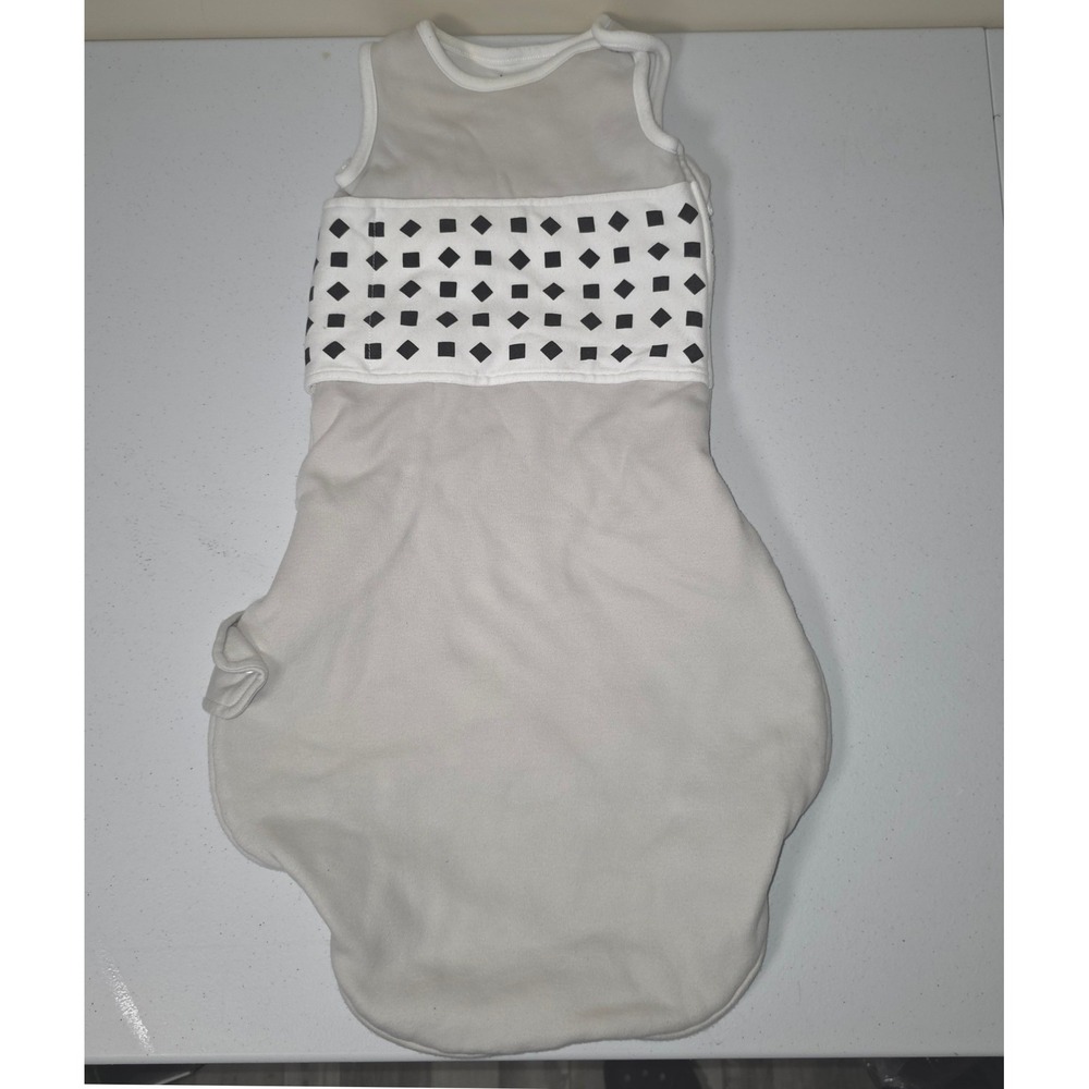 Nanit Breathing Swaddle 3-6 Months Gray White Geometric 1.0 TOG Sleep Sack